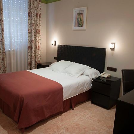 Hotel Alfonso IX (Adults Only) Caceres Luaran gambar