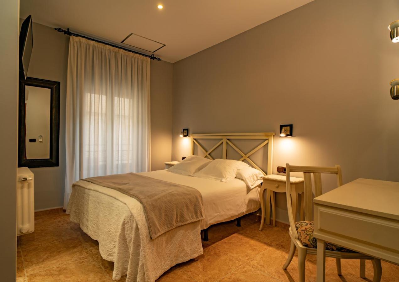 Hotel Alfonso IX (Adults Only) Caceres Luaran gambar